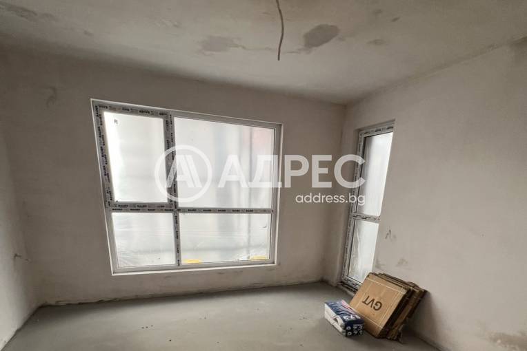 Тристаен апартамент, Варна, Виница, 682050, Снимка 1