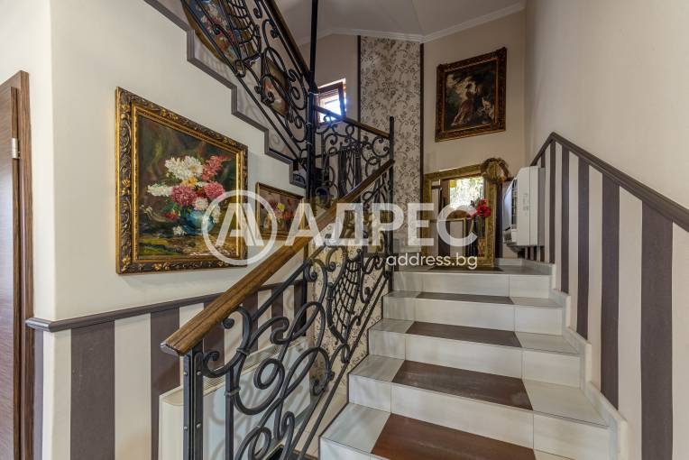 Къща/Вила, Варна, м-ст Зеленика, 689050, Снимка 9