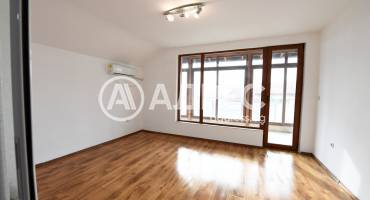 Тристаен апартамент, Варна, Бриз, 684051, Снимка 1