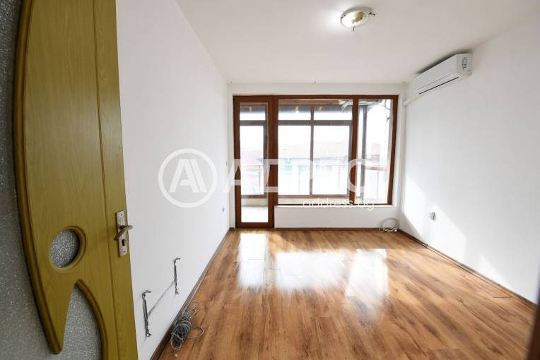 Тристаен апартамент, Варна, Бриз, 684051, Снимка 2