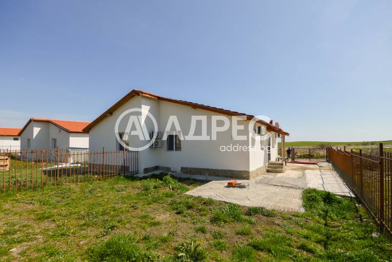 Къща/Вила, Каблешково, 688052, Снимка 1