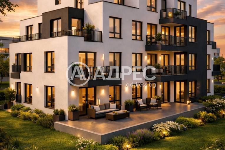 Тристаен апартамент, София, Надежда 3, 690052, Снимка 1