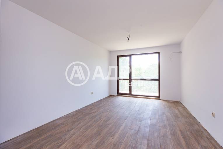 Двустаен апартамент, Варна, к.к. Св.Св. Константин и Елена, 660053, Снимка 1