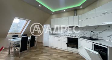 Тристаен апартамент, Русе, Широк център, 668053, Снимка 1