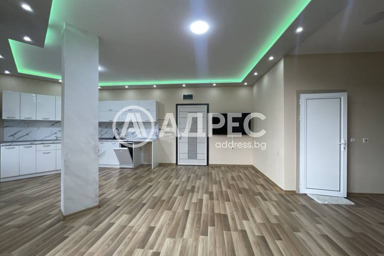 Тристаен апартамент, Русе, Широк център, 668053, Снимка 3