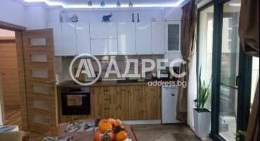 Тристаен апартамент, Варна, к.к. Св.Св. Константин и Елена, 674053, Снимка 1