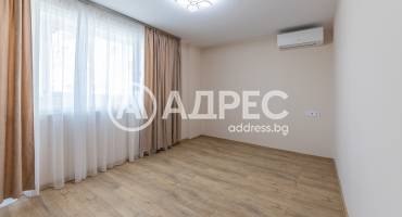 Тристаен апартамент, Варна, Център, 675053, Снимка 13