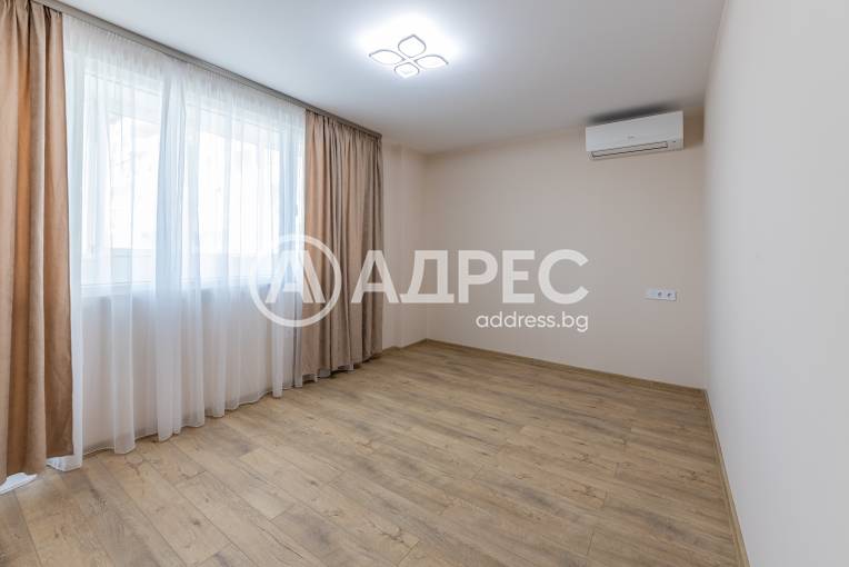 Тристаен апартамент, Варна, Център, 675053, Снимка 13