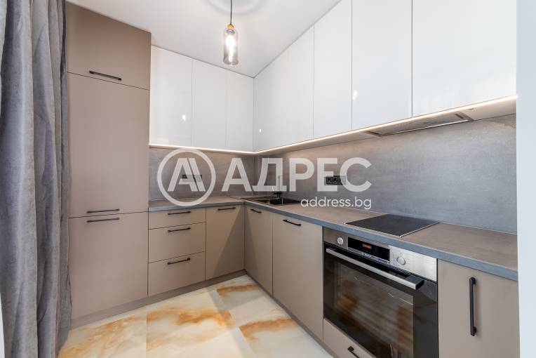 Тристаен апартамент, Варна, Център, 675053, Снимка 8