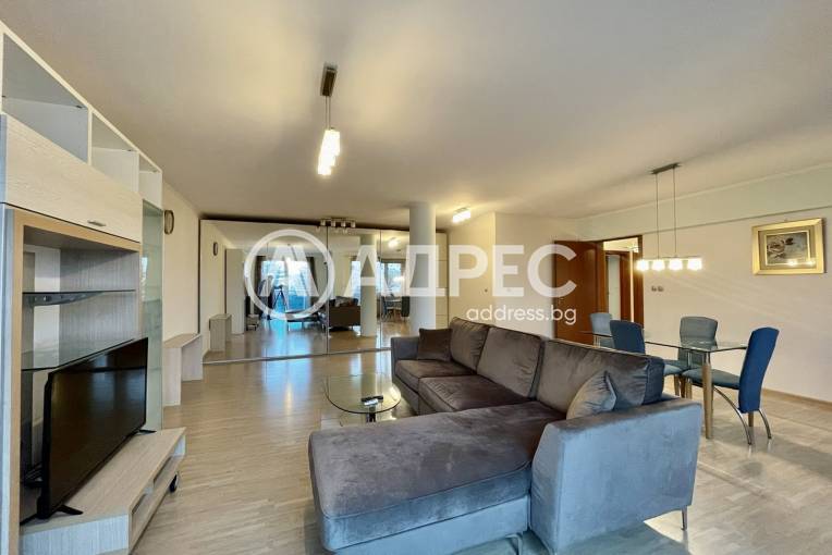 Тристаен апартамент, София, Лозенец, 684053, Снимка 1