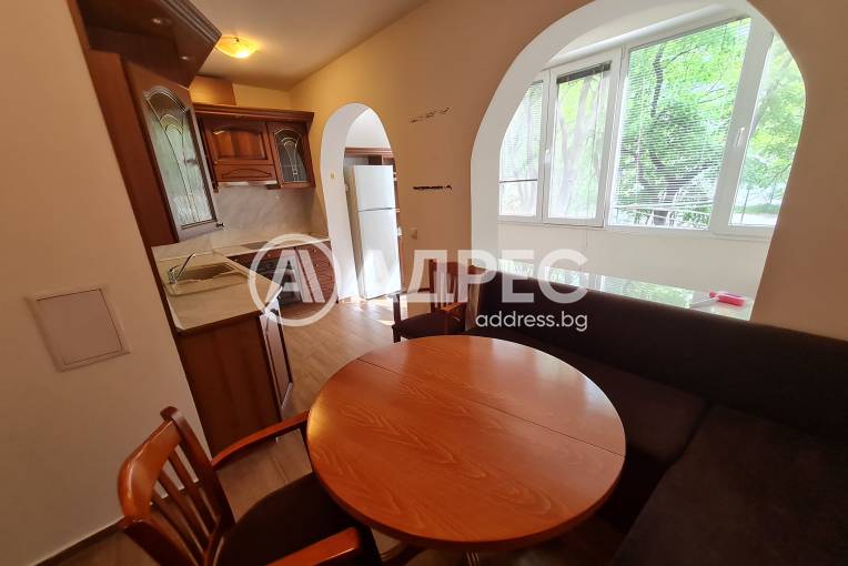 Двустаен апартамент, Варна, Червен площад, 681054, Снимка 4