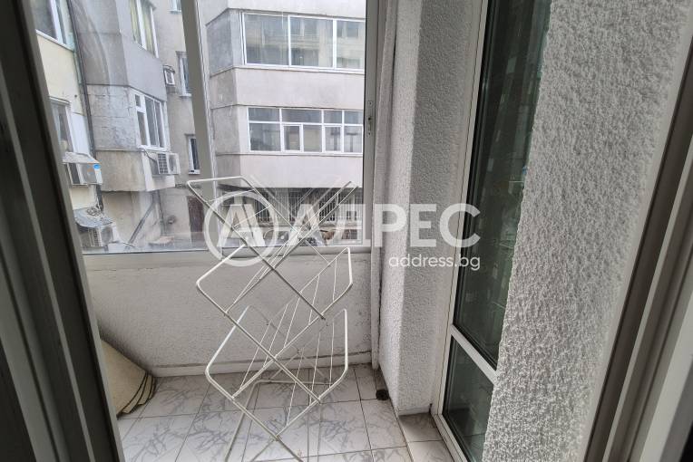 Тристаен апартамент, Варна, Лятно кино Тракия, 681055, Снимка 9