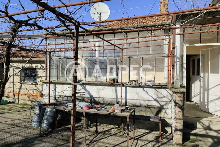 Къща/Вила, Блатец, 677056, Снимка 11