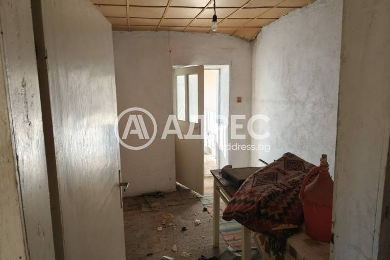 Къща/Вила, Блатец, 677056, Снимка 9