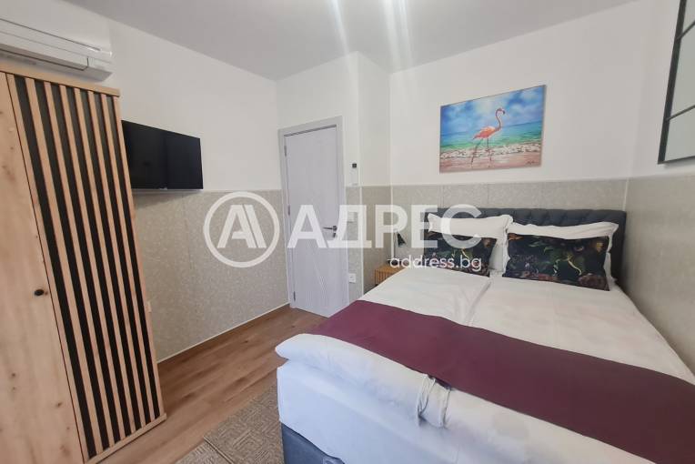 Тристаен апартамент, Варна, Идеален център, 688056, Снимка 5