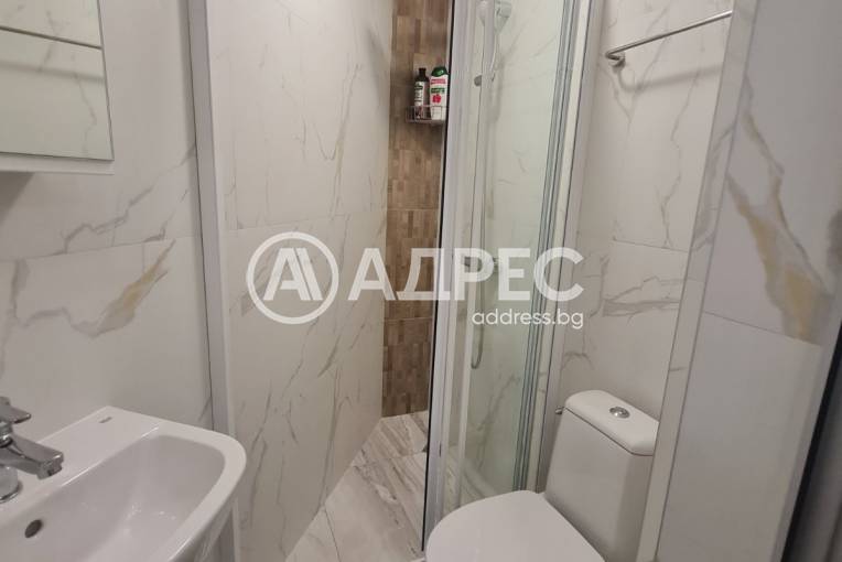 Тристаен апартамент, Варна, Идеален център, 688056, Снимка 9