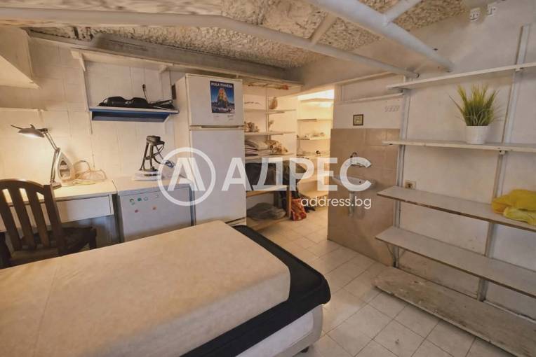 Едностаен апартамент, София, Яворов, 690056, Снимка 1