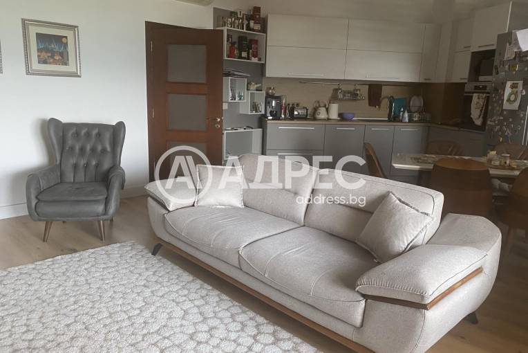 Многостаен апартамент, Варна, к.к. Чайка, 644057, Снимка 1