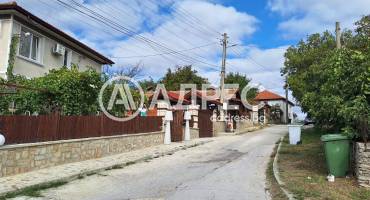 Къща/Вила, Девня, Девня, 668060, Снимка 5