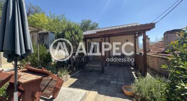 Етаж от къща, Пловдив, Бунарджика, 671060, Снимка 10
