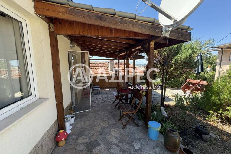 Етаж от къща, Пловдив, Бунарджика, 671060, Снимка 8