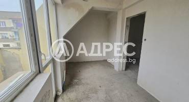 Тристаен апартамент, Плевен, Идеален център, 672060, Снимка 3