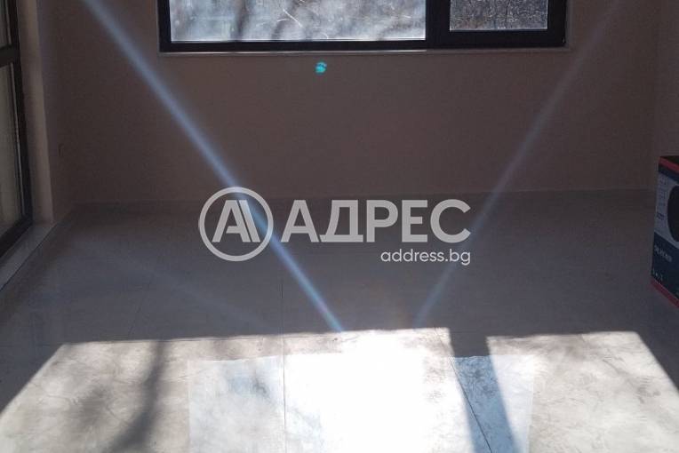 Тристаен апартамент, Варна, к.к. Св.Св. Константин и Елена, 679060, Снимка 2