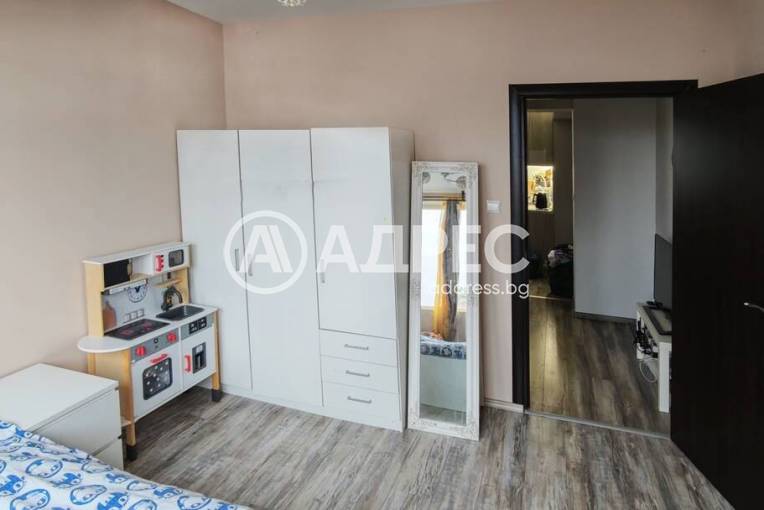 Тристаен апартамент, Ямбол, 681060, Снимка 8