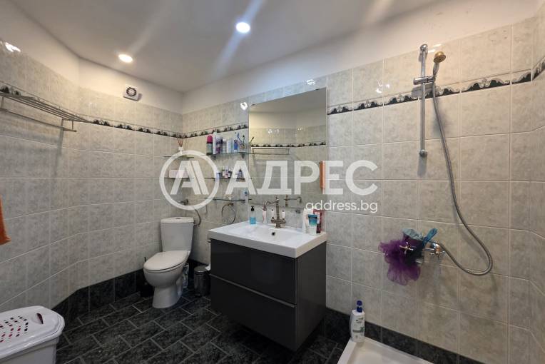 Тристаен апартамент, София, Хиподрума, 696060, Снимка 19