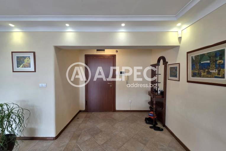 Тристаен апартамент, София, Хиподрума, 696060, Снимка 4