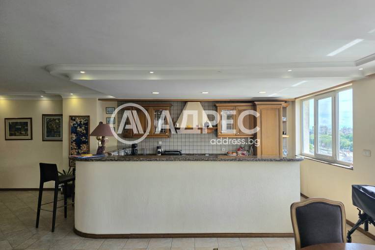 Тристаен апартамент, София, Хиподрума, 696060, Снимка 8