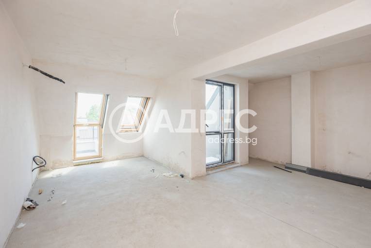 Многостаен апартамент, Варна, Окръжна болница, 699060, Снимка 2