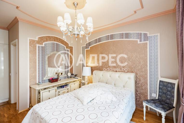 Тристаен апартамент, Варна, к.к. Св.Св. Константин и Елена, 702060, Снимка 12