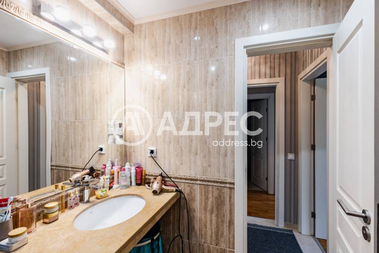 Тристаен апартамент, Варна, к.к. Св.Св. Константин и Елена, 702060, Снимка 19