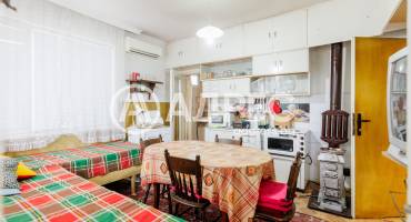 Етаж от къща, Плевен, 9-ти квартал, 667061, Снимка 2