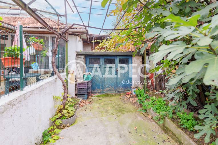Етаж от къща, Плевен, 9-ти квартал, 667061, Снимка 16