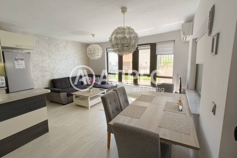 Двустаен апартамент, Варна, Бриз, 692061, Снимка 1
