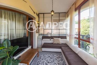 Многостаен апартамент, Варна, к.к. Златни Пясъци, 632062, Снимка 1