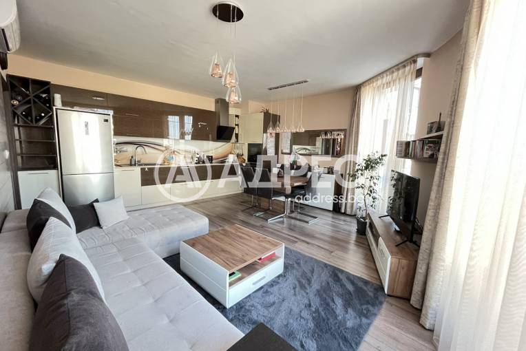 Тристаен апартамент, Варна, Гранд Мол Варна, 671062, Снимка 9