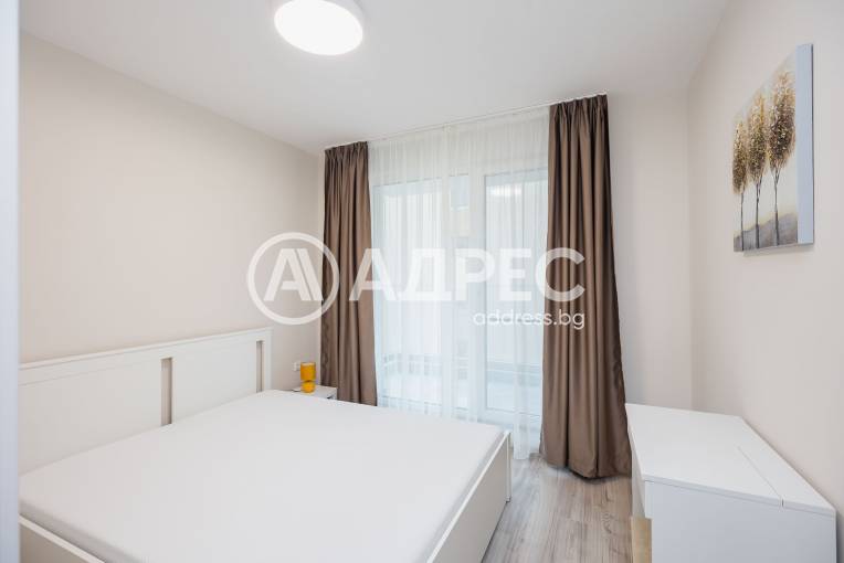 Двустаен апартамент, Варна, к.к. Св.Св. Константин и Елена, 684062, Снимка 3