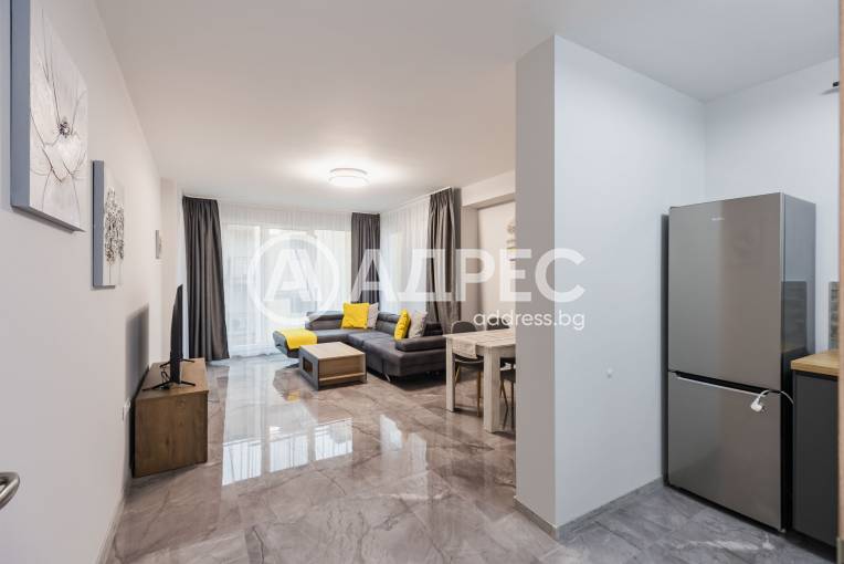 Двустаен апартамент, Варна, к.к. Св.Св. Константин и Елена, 684062, Снимка 8