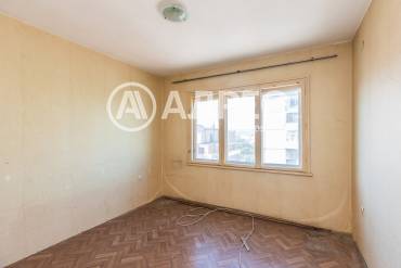 Тристаен апартамент, Варна, Идеален център, 658063