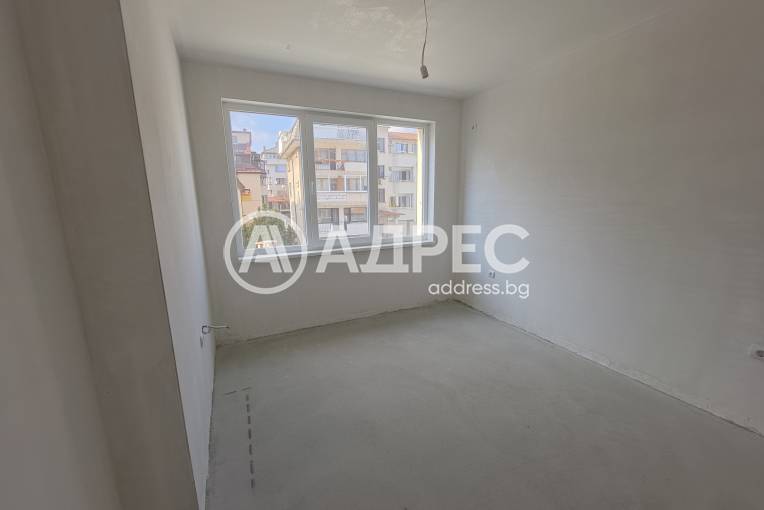 Тристаен апартамент, Стара Загора, Казански, 688065, Снимка 5