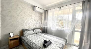 Многостаен апартамент, Варна, Икономически университет, 699065, Снимка 19