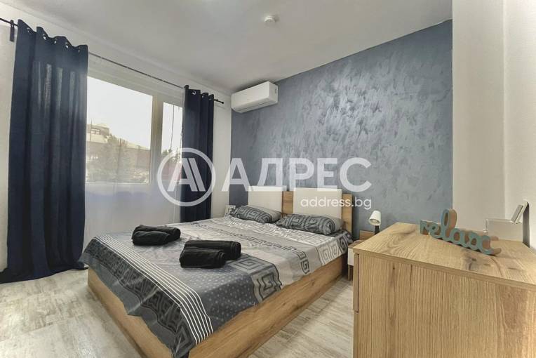 Многостаен апартамент, Варна, Икономически университет, 699065, Снимка 3