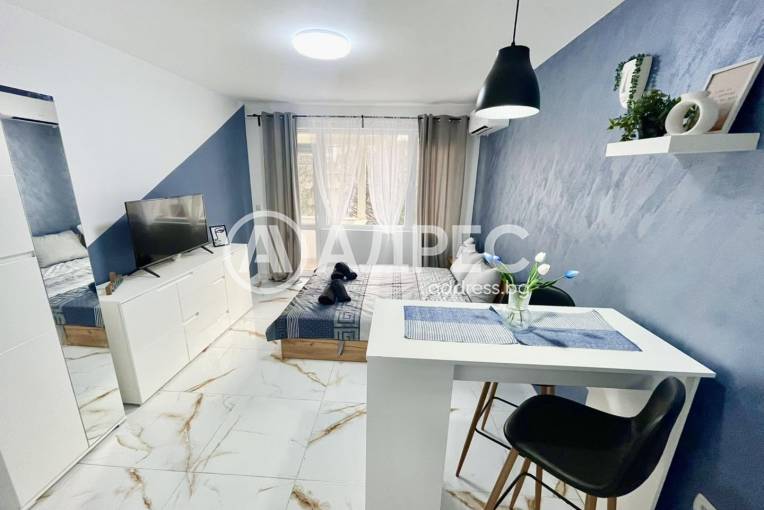 Многостаен апартамент, Варна, Икономически университет, 699065, Снимка 9
