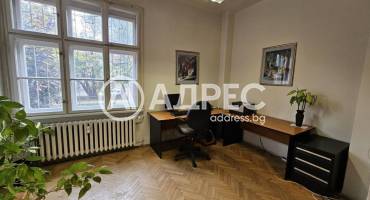 Тристаен апартамент, София, Докторска градина, 702065, Снимка 3