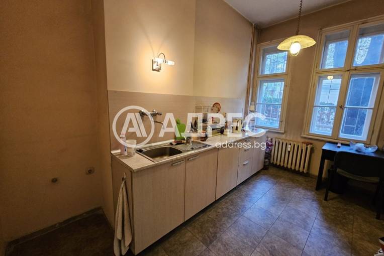 Тристаен апартамент, София, Докторска градина, 702065, Снимка 6