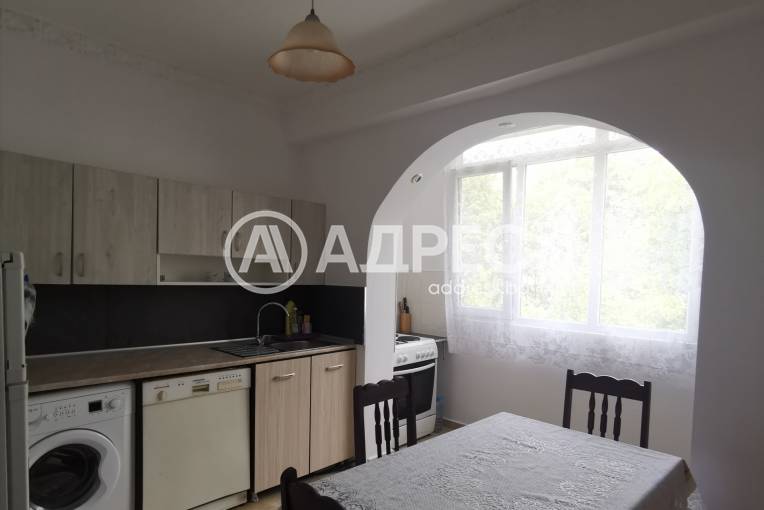 Тристаен апартамент, Добрич, Дружба 2, 520066, Снимка 2