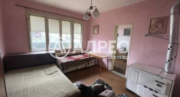 Многостаен апартамент, Шумен, Болницата, 672066, Снимка 4